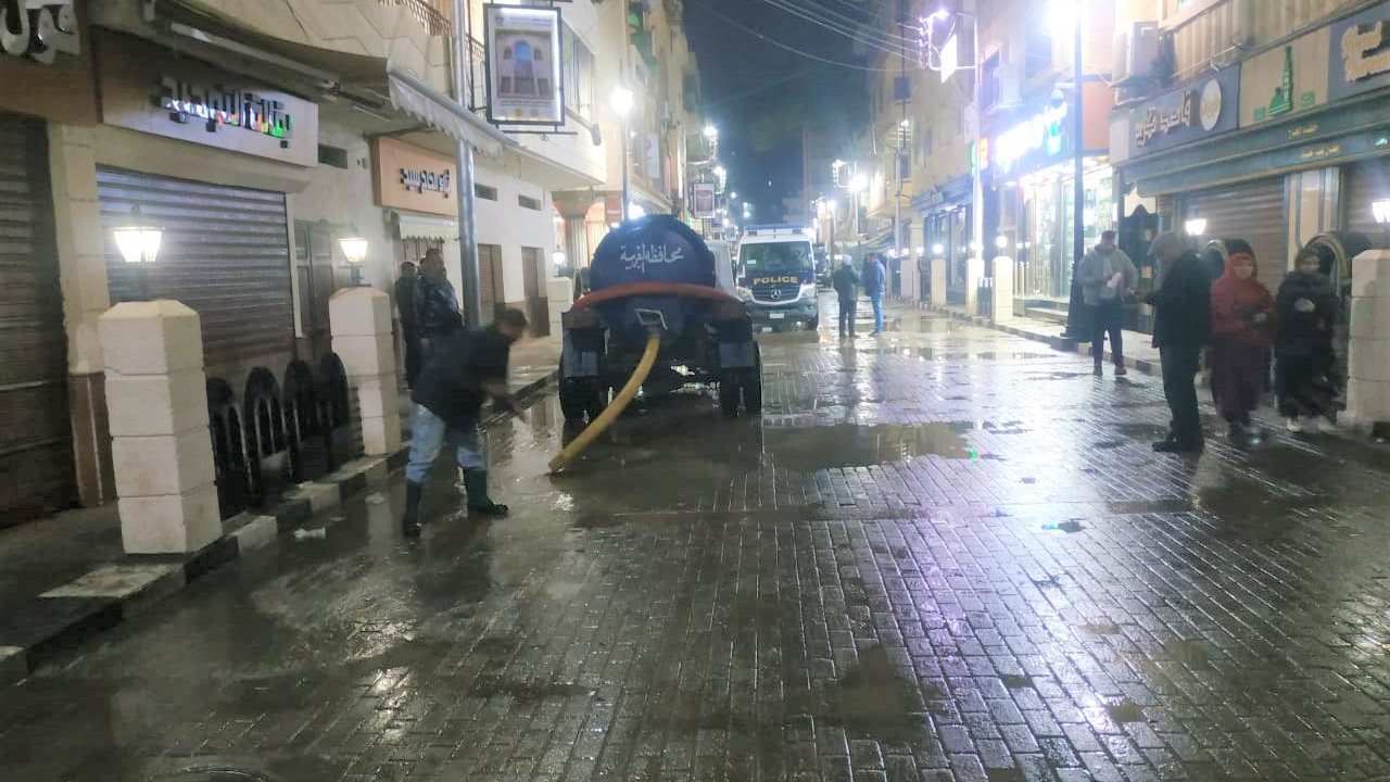  رفع مياه الأمطار