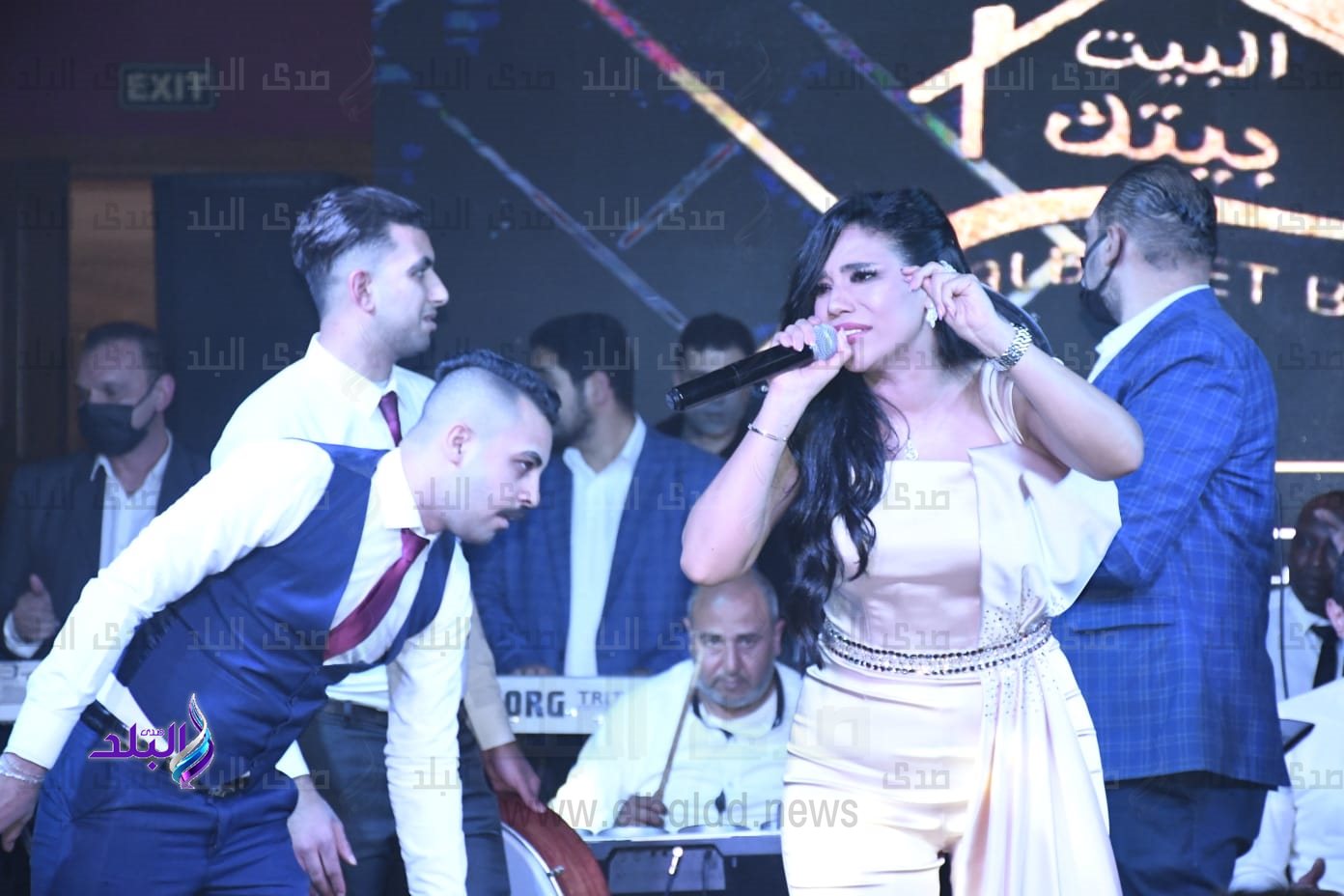 9d25a362-4569-49d8-8183-57c8c05aefef