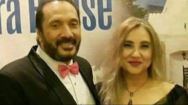 علي الحجار وزوجته