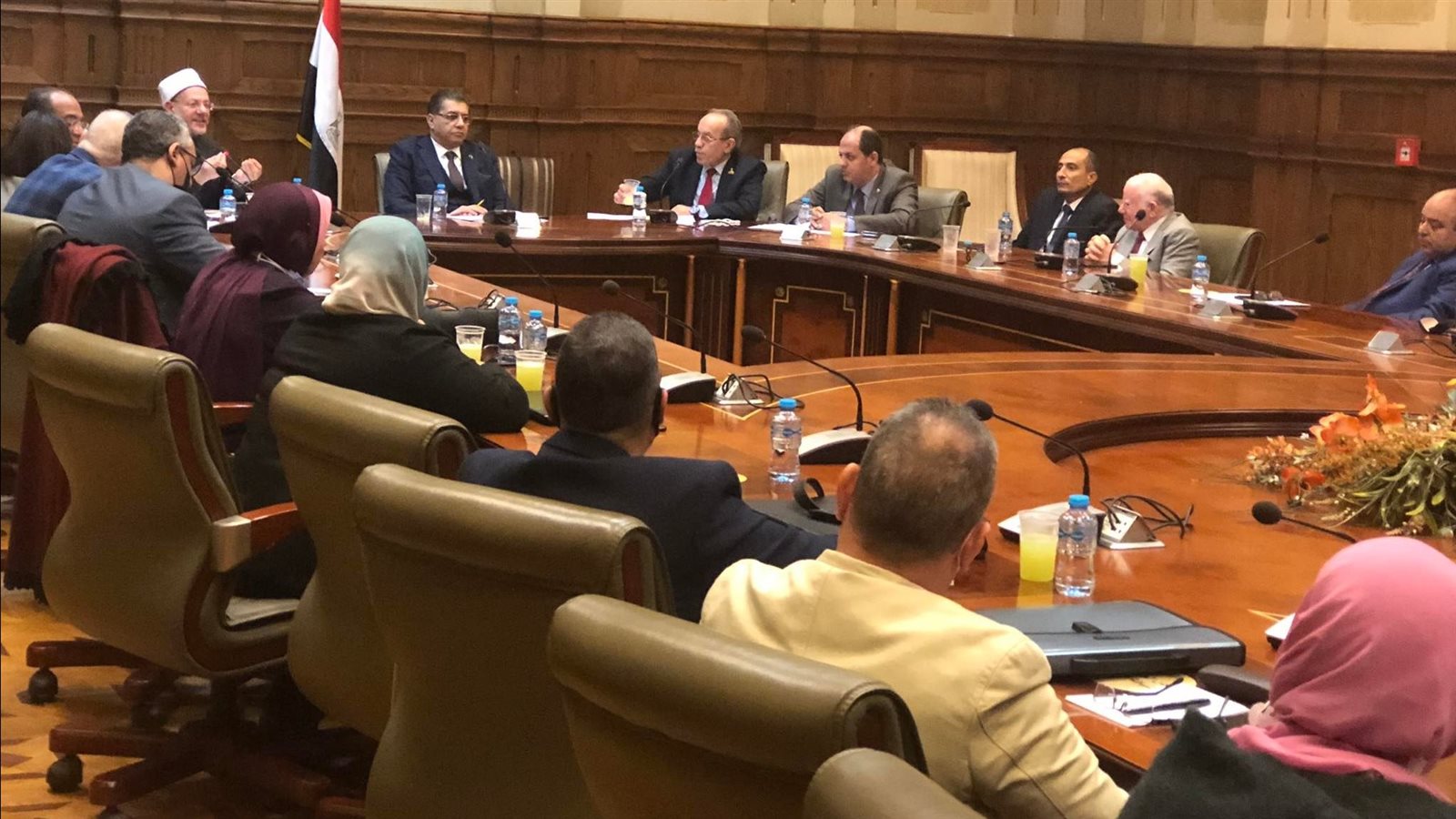 اجتماع لجنة الصحة بمجلس الشيوخ بحضور المفتى