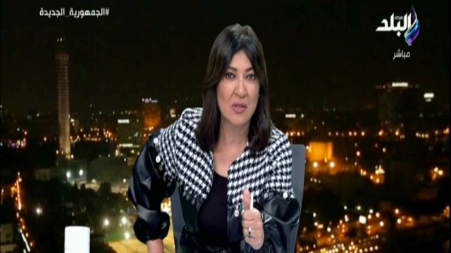  الإعلامية عزة مصطفى