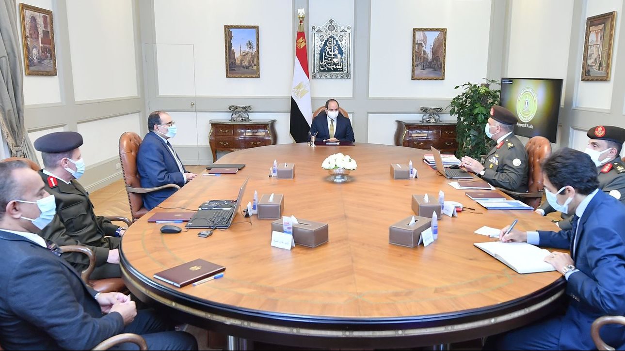 الرئيس عبد الفتاح السيسي الرئيس عبد الفتاح السيسي