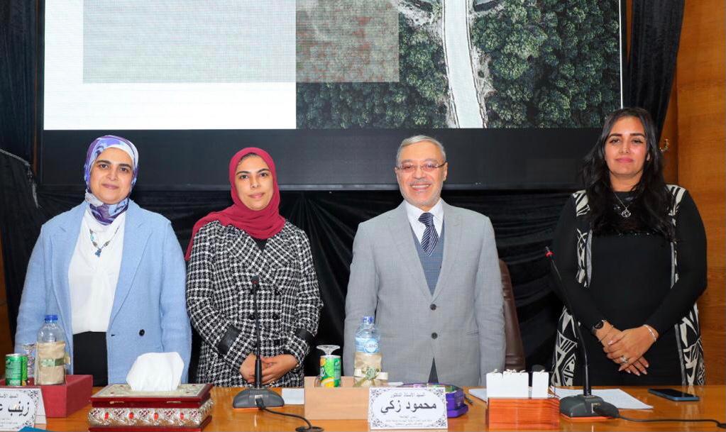 رئيس جامعة طنطا يرأس لجنة مناقشة رسالة ماجستير في "الهندسة ا