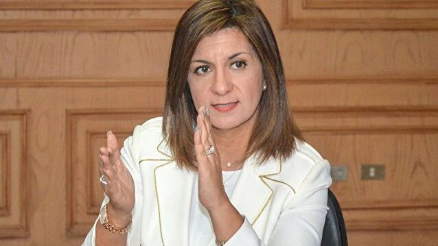 نبيلة مكرم 
