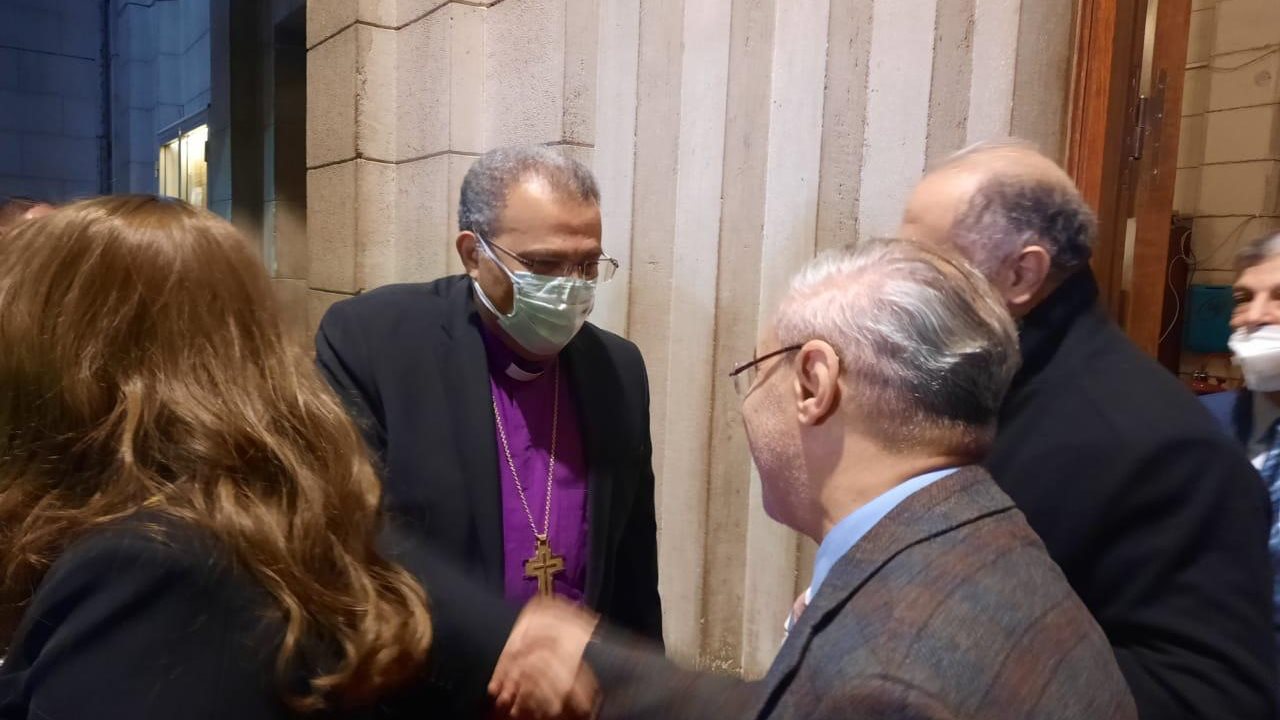 رئيس جامعة طنطا يشارك الطائفة الإنجيلية الاحتفال بعيد الميلا رئيس جامعة طنطا يشارك الطائفة الإنجيلية الاحتفال بعيد الميلا