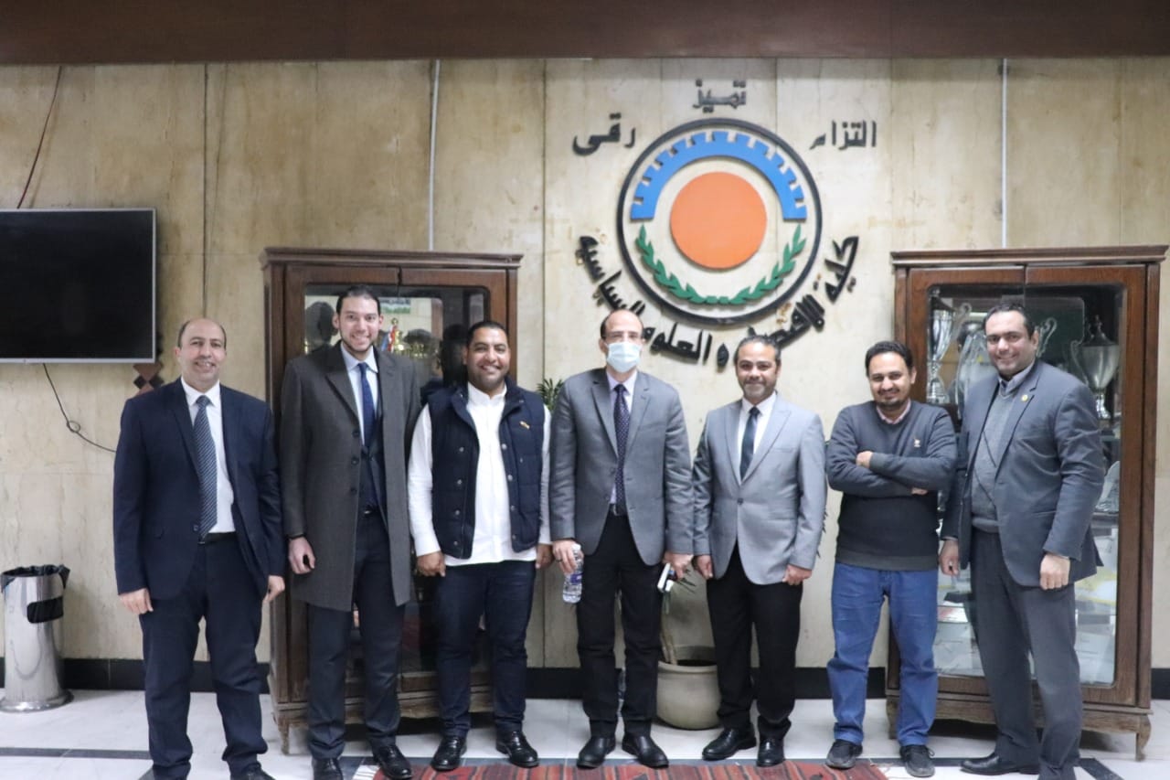 الندوة الندوة