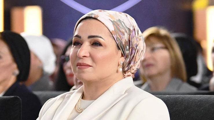 السيدة انتصار السيسي  السيدة انتصار السيسي