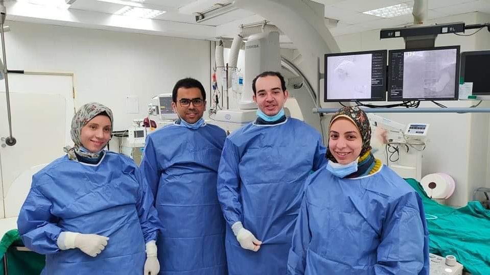 بالقسطرة الشريانية.. حقن ورم سرطانى بالكبد انفجر ببطن مريض ب