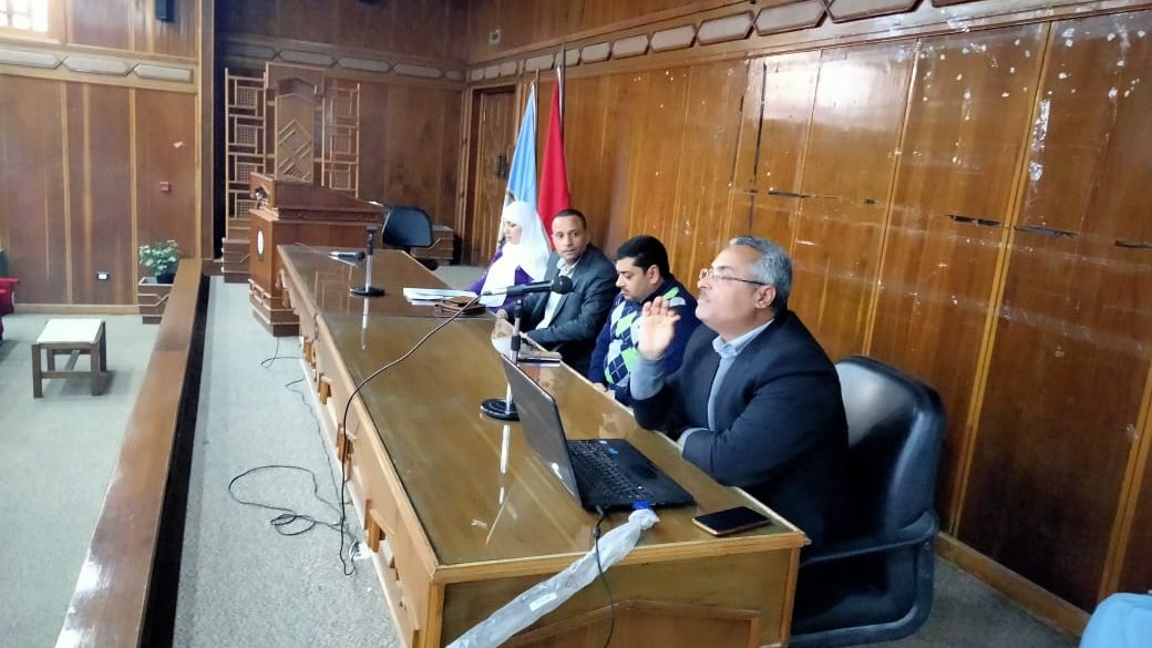 ندوة مستقبل التنمية الزراعية بمطروح 