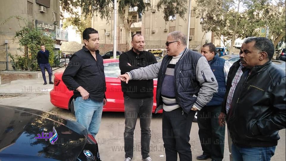 رئيس حي البساتين يقود حملة للمرور على معارض السيارات