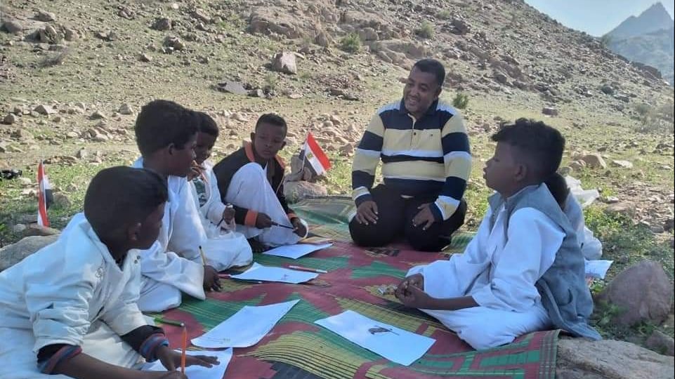 تعليم لغة لإشارة وورش حكى بمحمية جبل علبة في أبو رماد