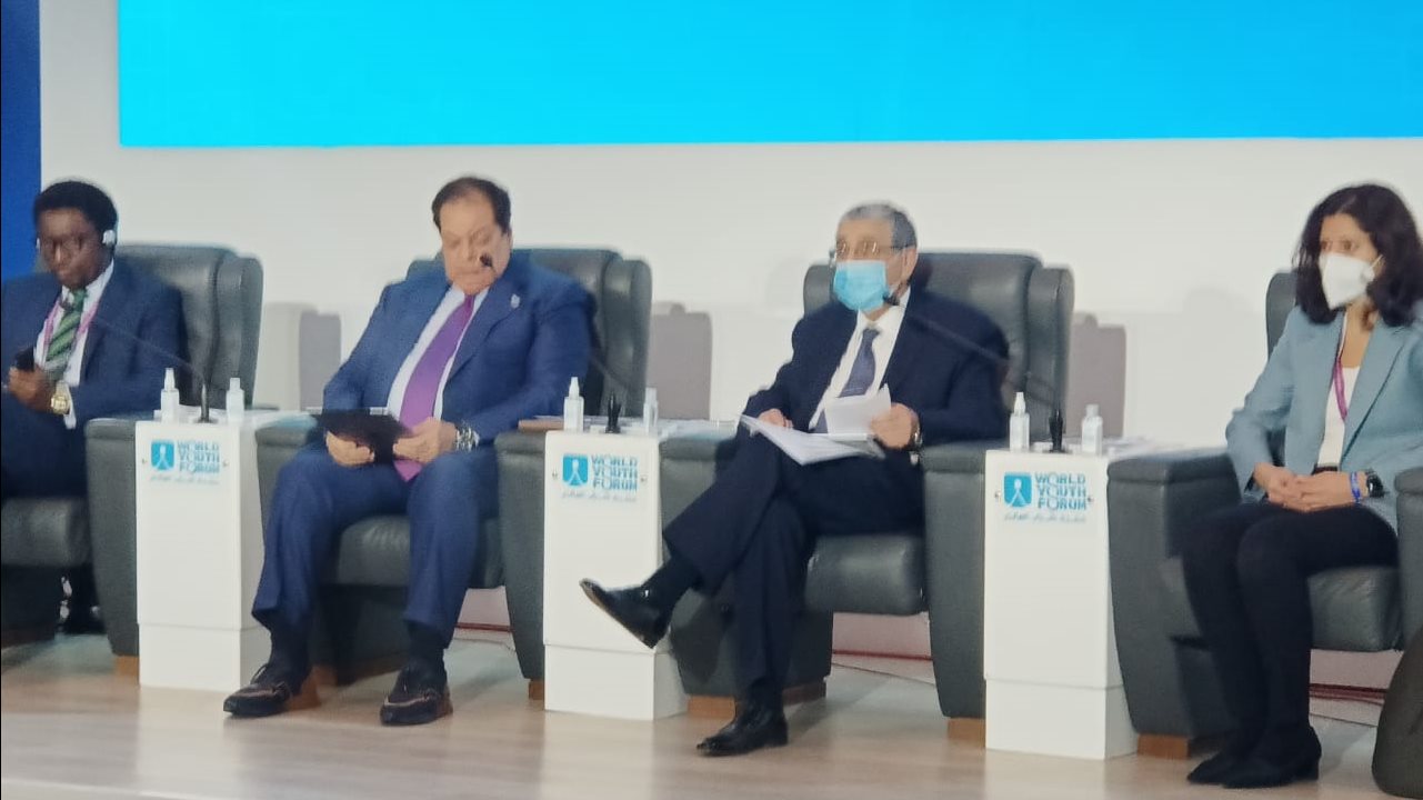 وزير الكهرباء والنائب محمد أبوالعينين وكيل مجلس النواب
