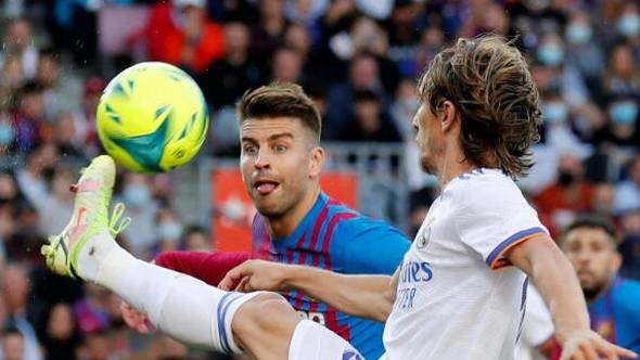 ريال مدريد ضد برشلونة 