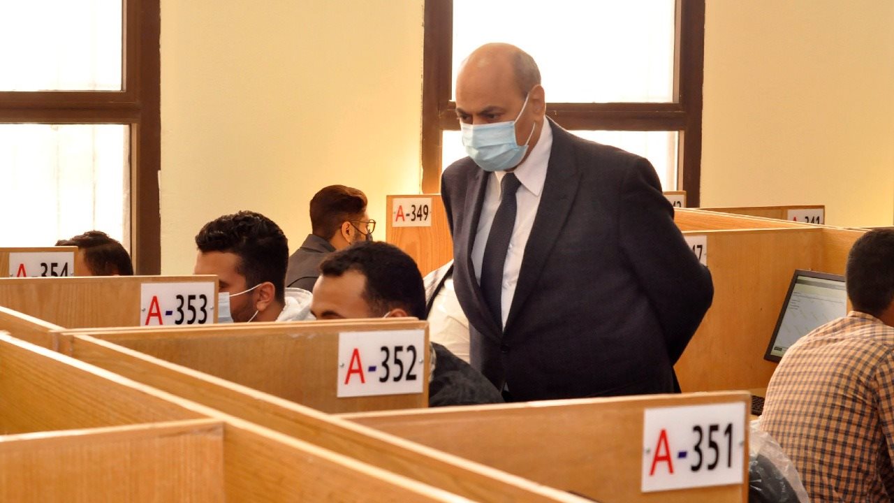 رئيس جامعة المنيا 