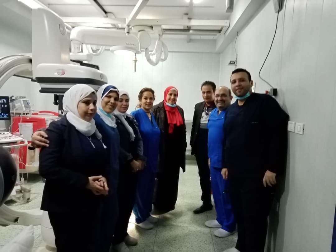 نجاح فريق طبي في غلق ثقب بين الأذينين لطفلين بمستشفى بنها 