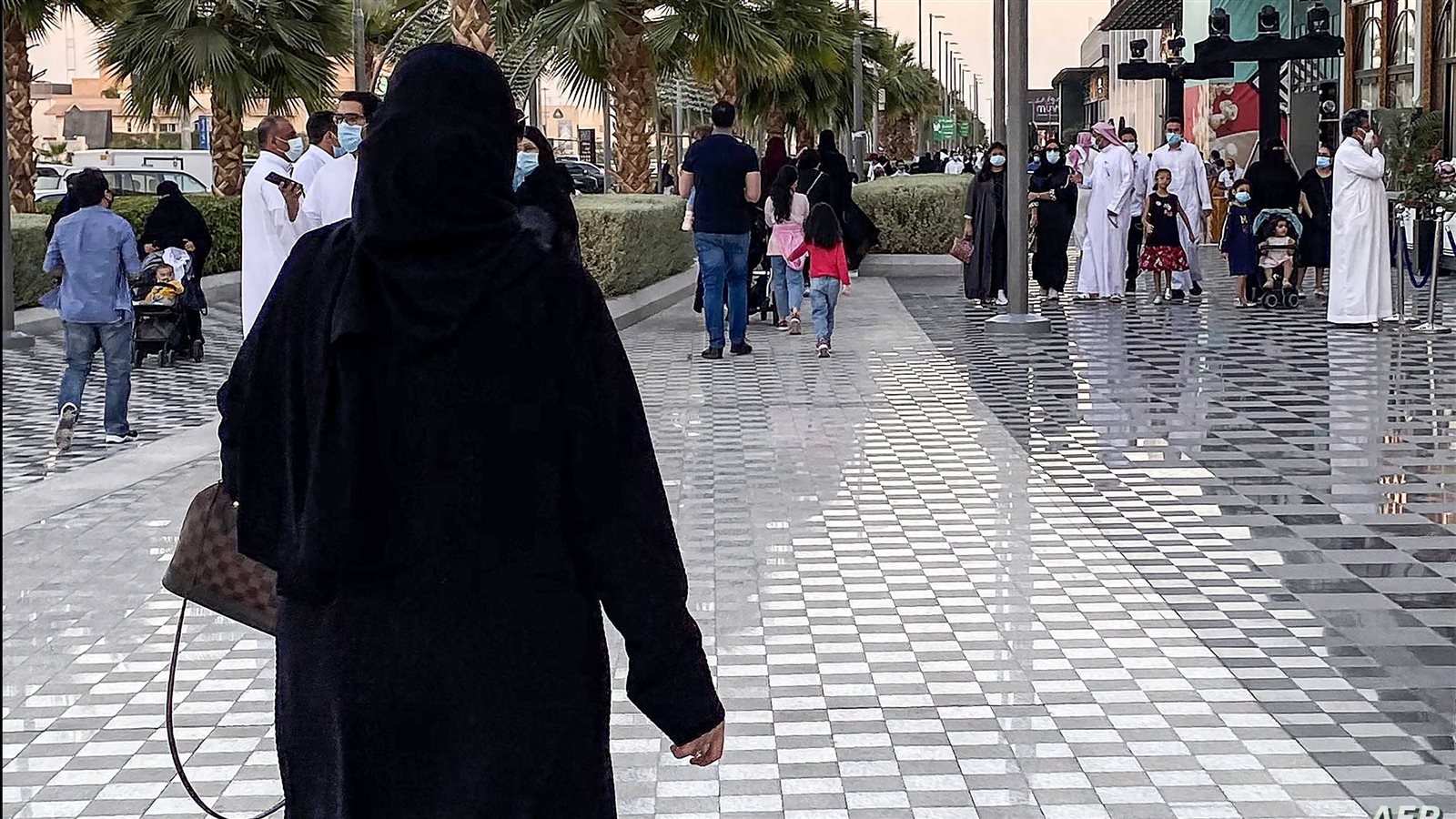 السعودية: التحرش ليس حكرا على الرجال