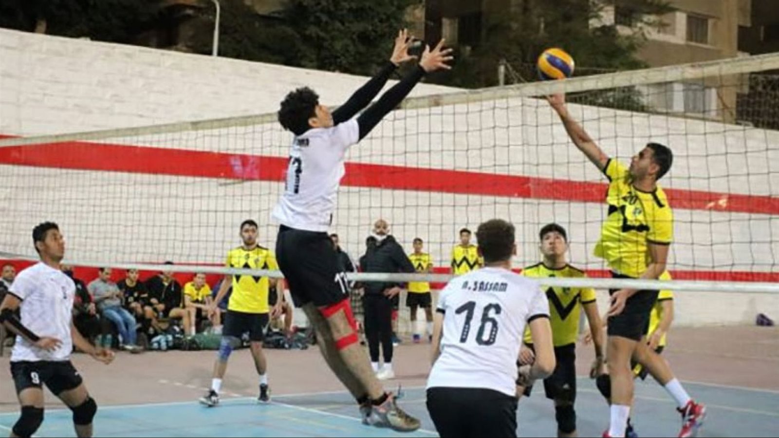طائرة الزمالك "الرجال"