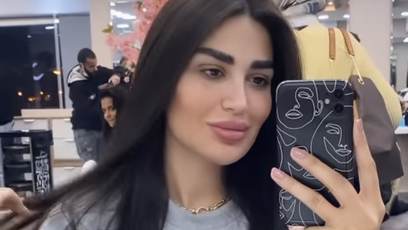 سارة نخلة 