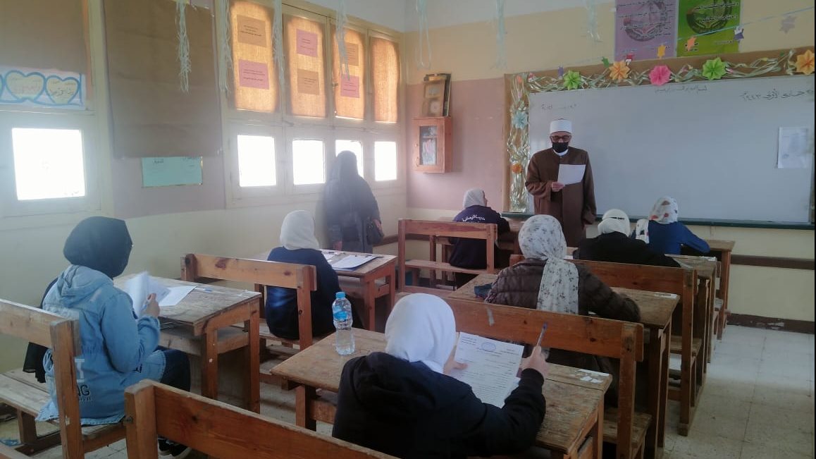 تفقد لجان امتحانات المعاهد الأزهرية في سيناء 