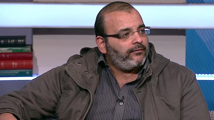 أيمن بهجت قمر