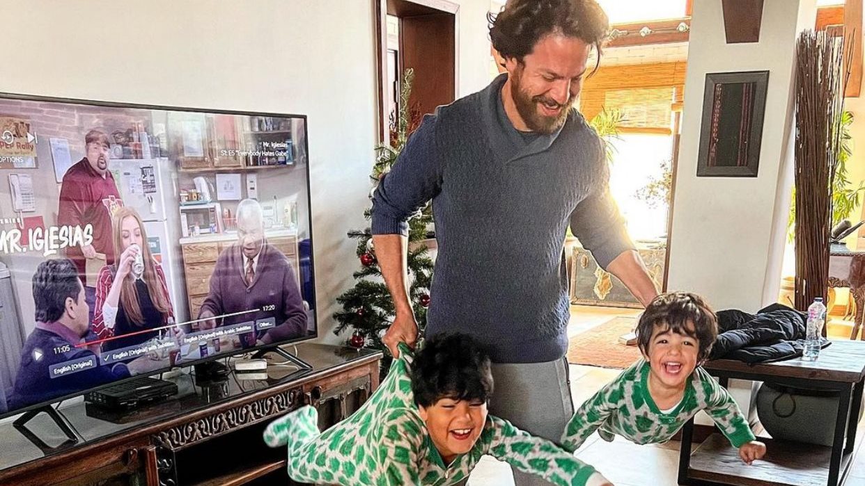 عمر الشناوي مع اولاده