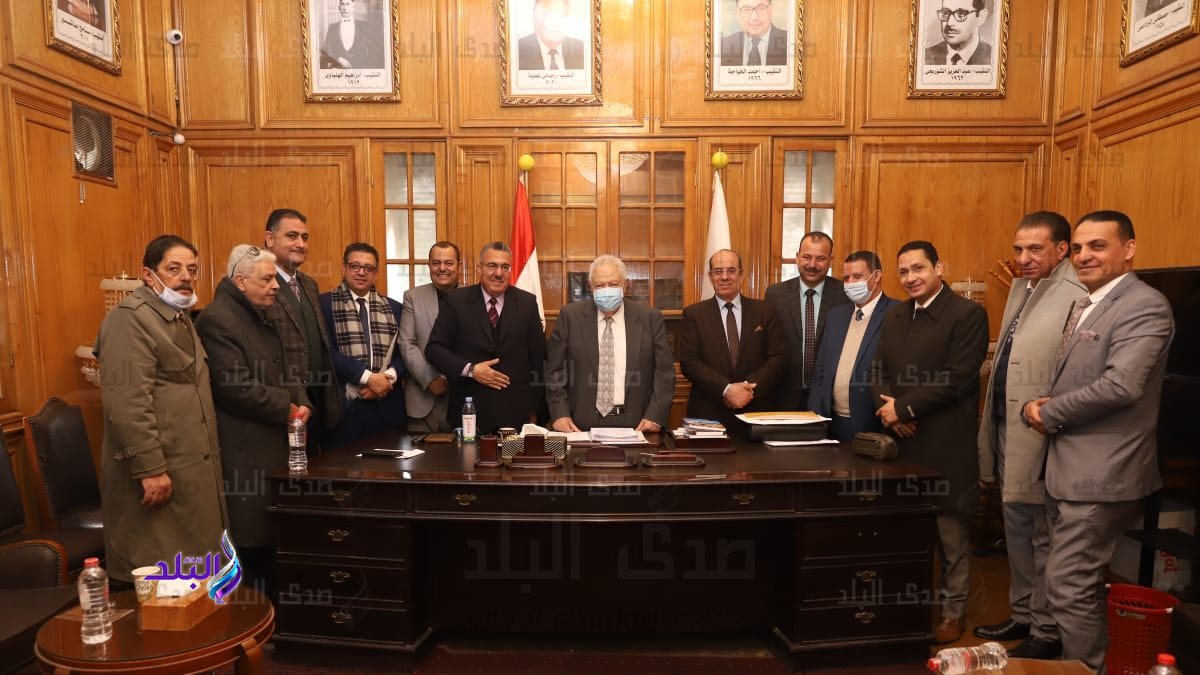 مجلس نقابة المحامين بكفر الشيخ مع النقيب رجائي عطية