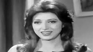نبيلة عبيد