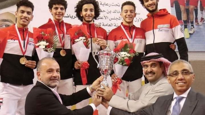 سفير مصر في المنامة يستقبل بعثة المنتخب الوطني لسلاح سيف 