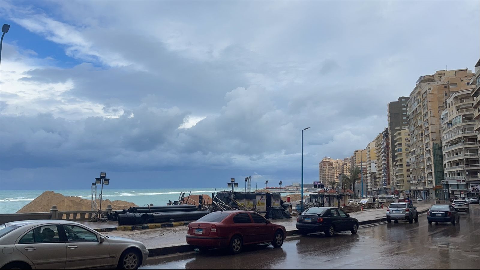 هطول أمطار بالإسكندرية