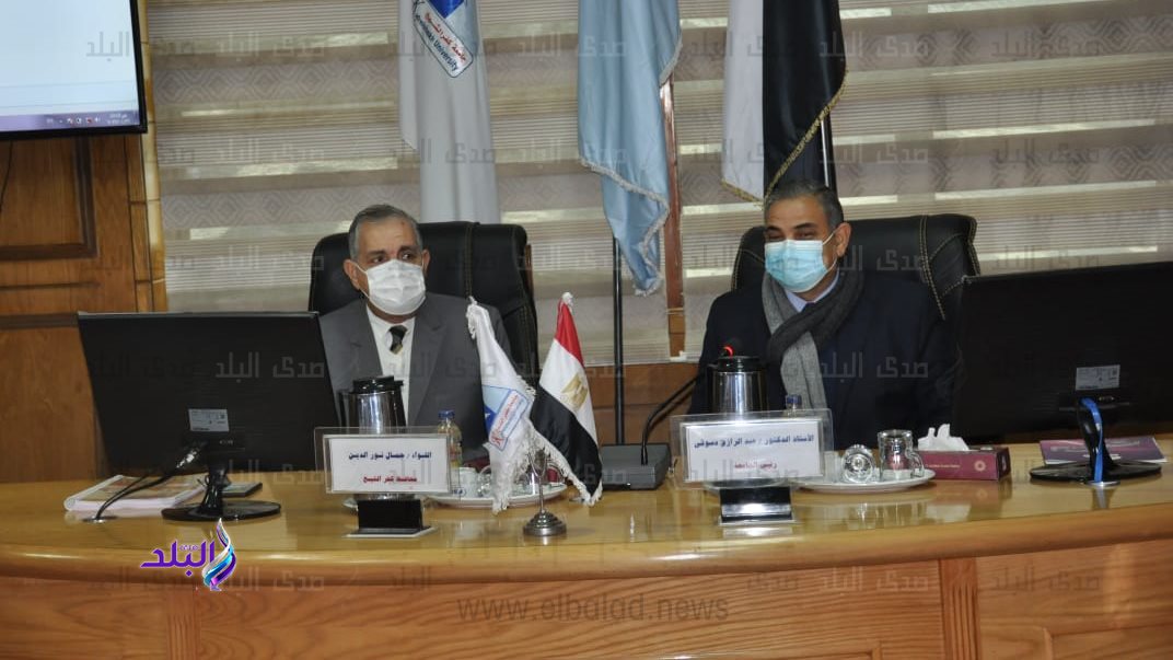 رئيس جامعة كفر الشيخ والمحافظ