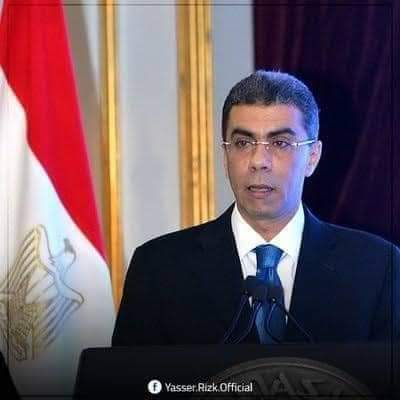 ياسر رزق 