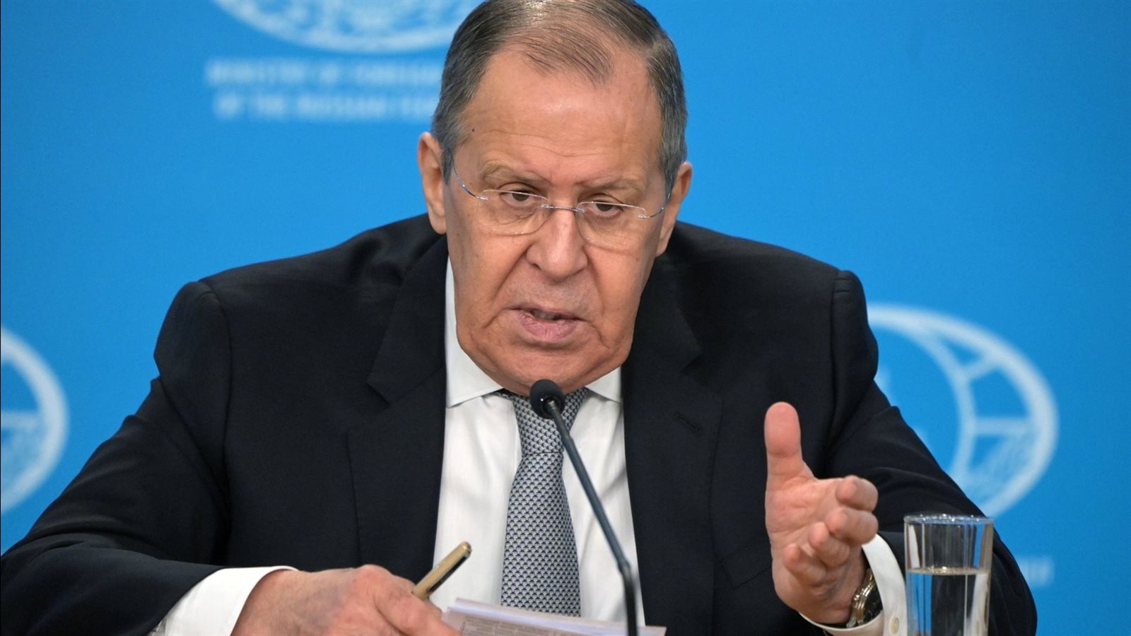 وزير الخارجية الروسي سيرجي لافروف وزير الخارجية الروسي سيرجي لافروف