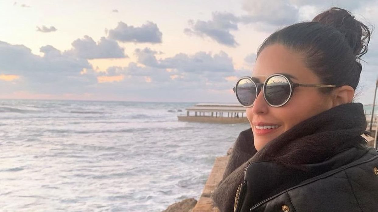 الفنانة مي سليم 