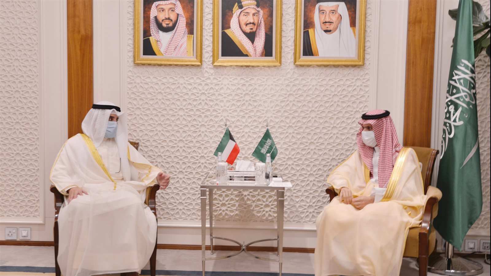 فيصل بن فرحان وأحمد ناصر المحمد الصباح