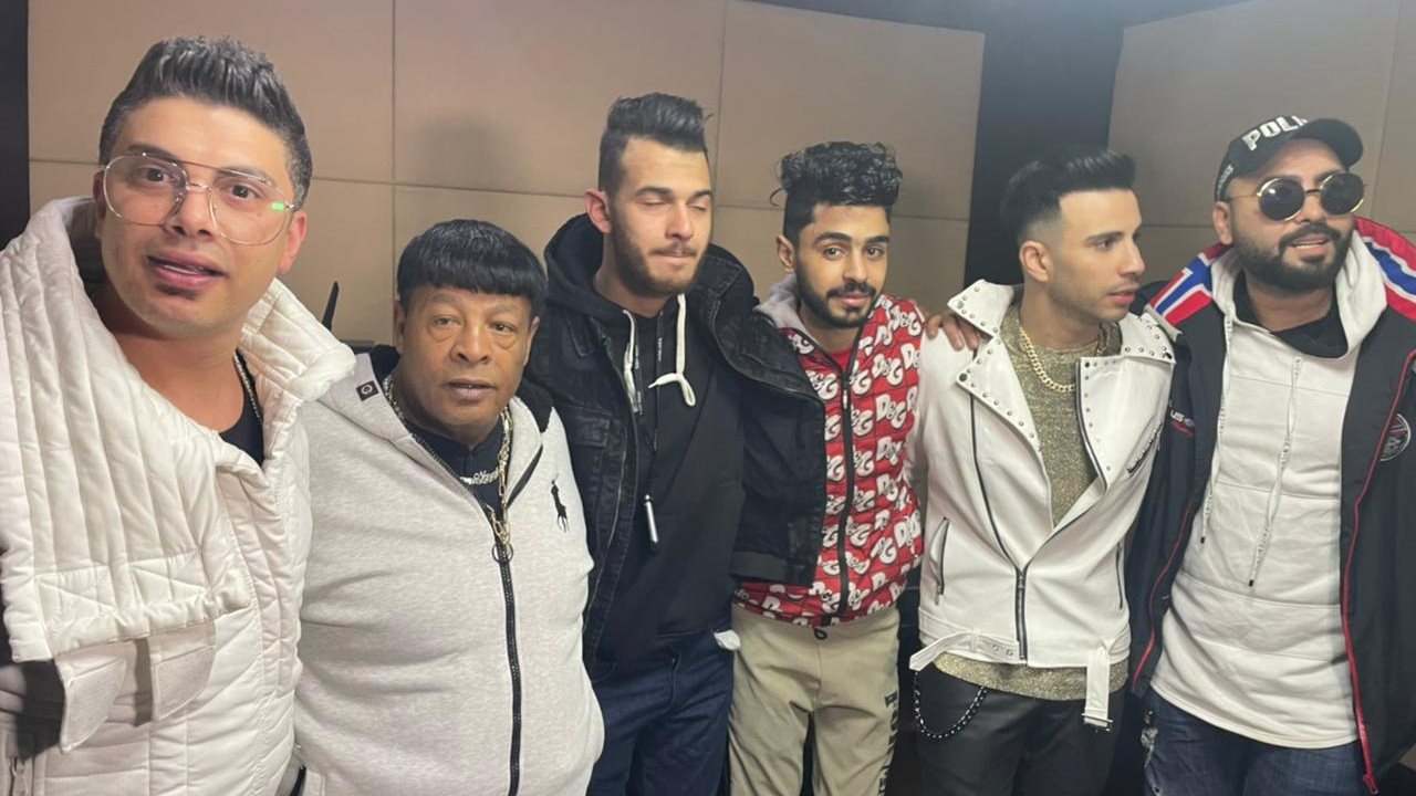 عبد الباسط حمودة وحمادة مجدي 