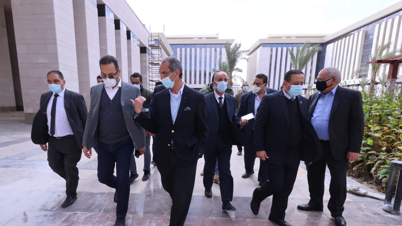 الدكتورعمرو طلعت وزير الاتصالات وتكنولوجيا المعلومات