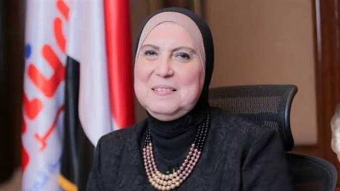 نيفين جامع ، وزيرة التجارة والصناعة