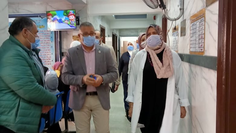 مدير فرع التأمين الصحي تطبيق معايير الجودة بجميع مناطق العمل