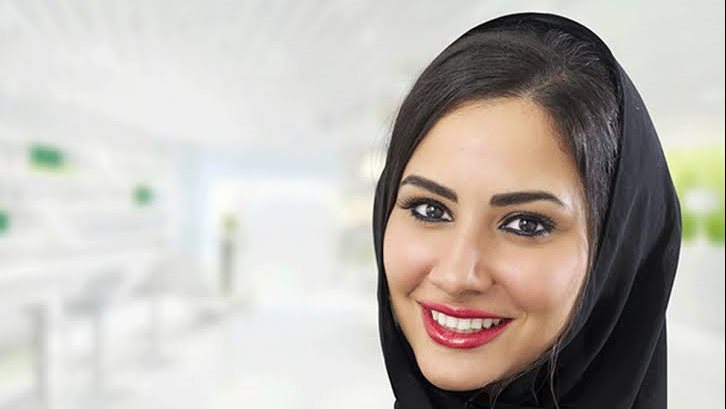 حكم ظهور شعر المرأة من اسفل الحجاب