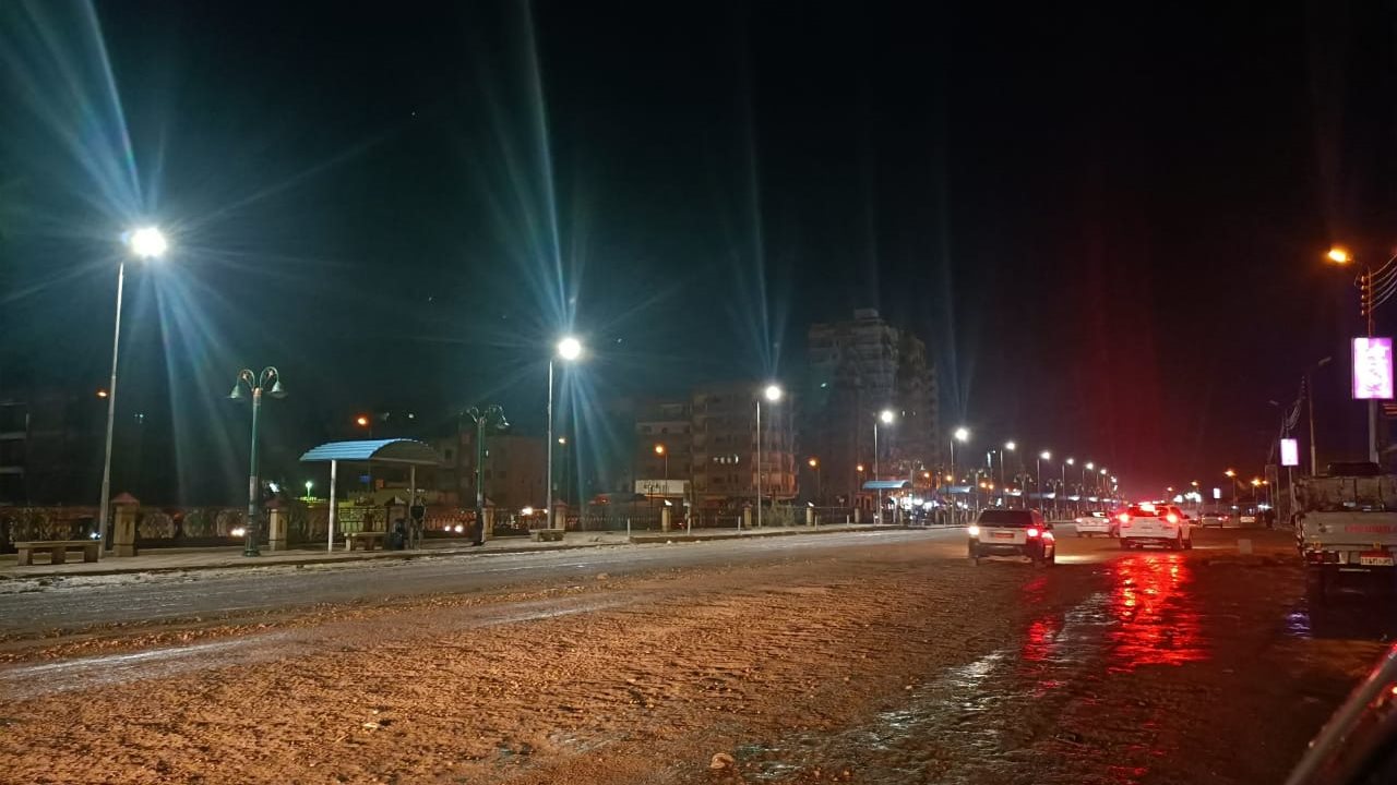 سقوط أمطار