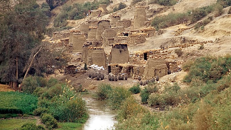 النزلة مركزلتصنيع الفخار البلدى