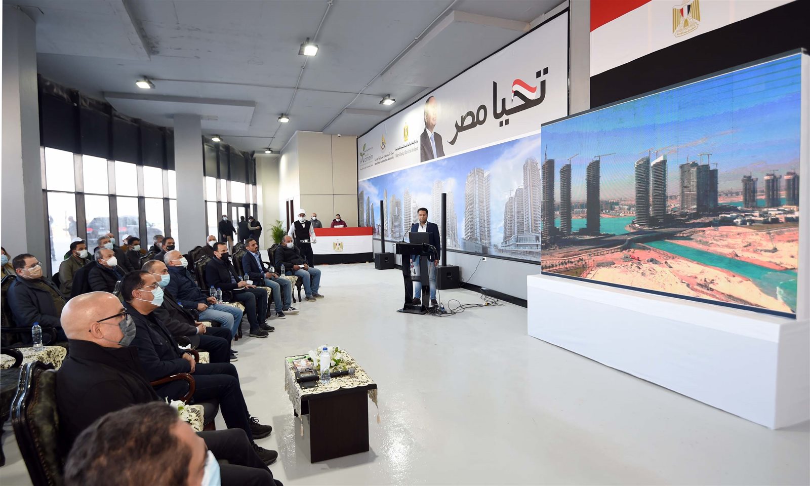 جولة رئيس الوزراء بمدينة العلمين الجديدة