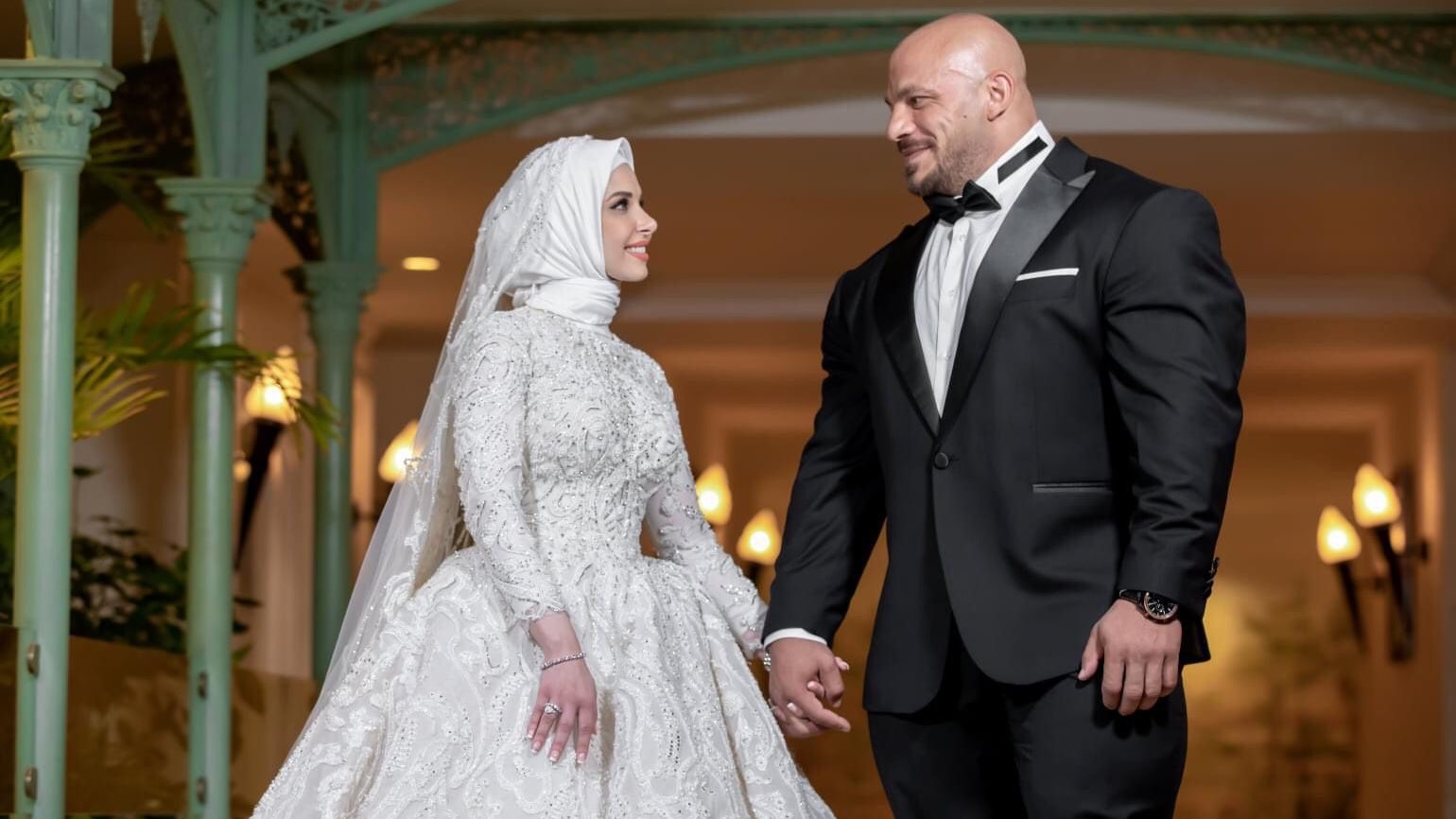 بيج رامي وزوجته