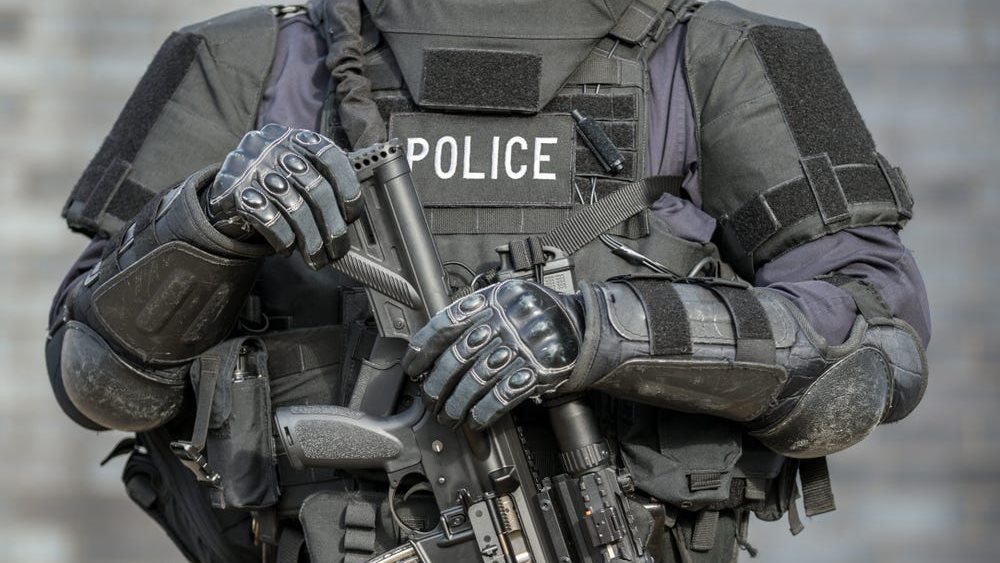 علماء يخترعون  بطاريات كهربائية من السترات الواقية ضد الرصاص