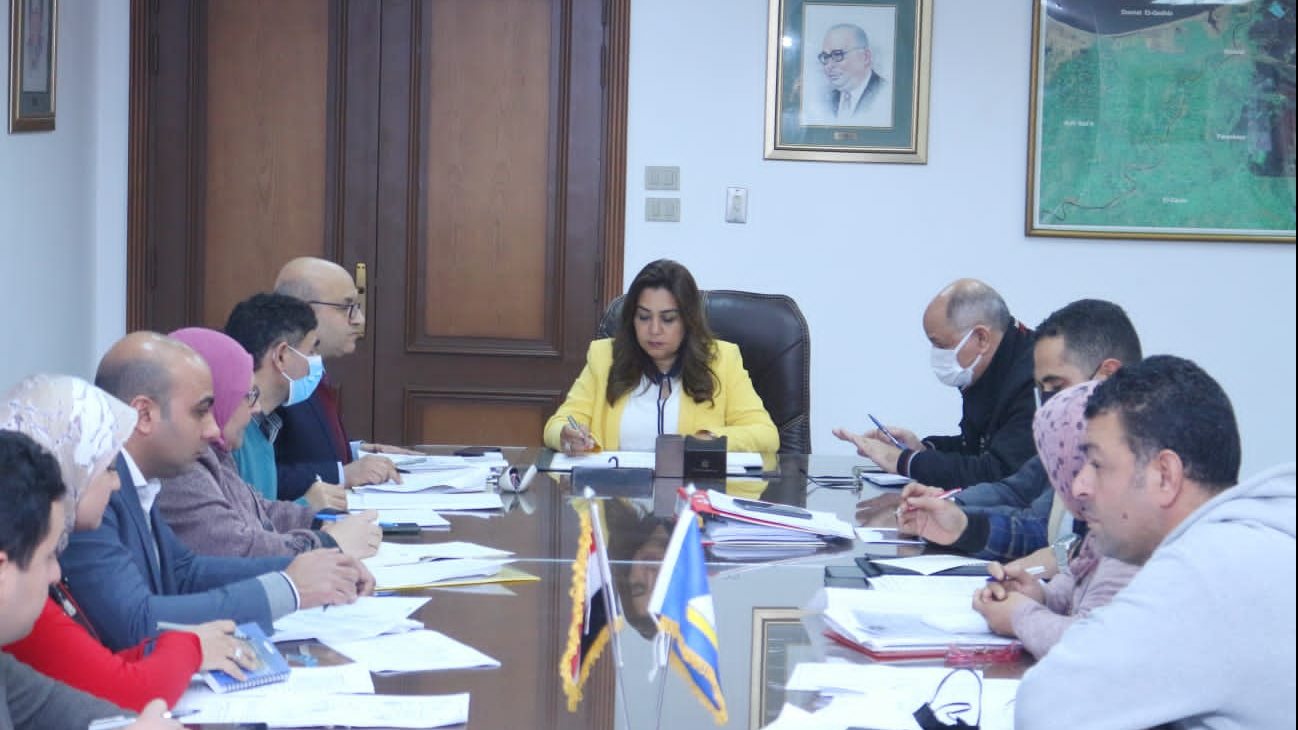 منال عوض محافظ دمياط