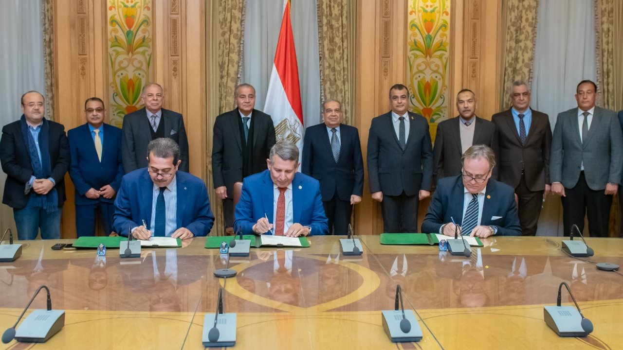 وزارة الإنتاج الحربي 