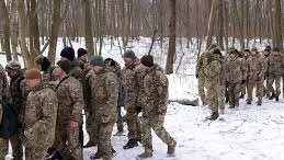 ودة بعض القوات الروسية على الحدود الأوكرانية إلى قواعدها