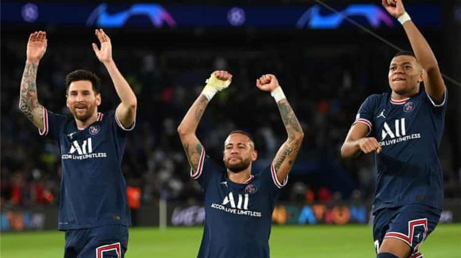 مبابي ونيمار وميسي