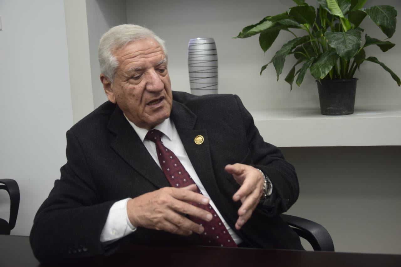 2fc51653-d0e3-49b5-9443-d2945e3a3975