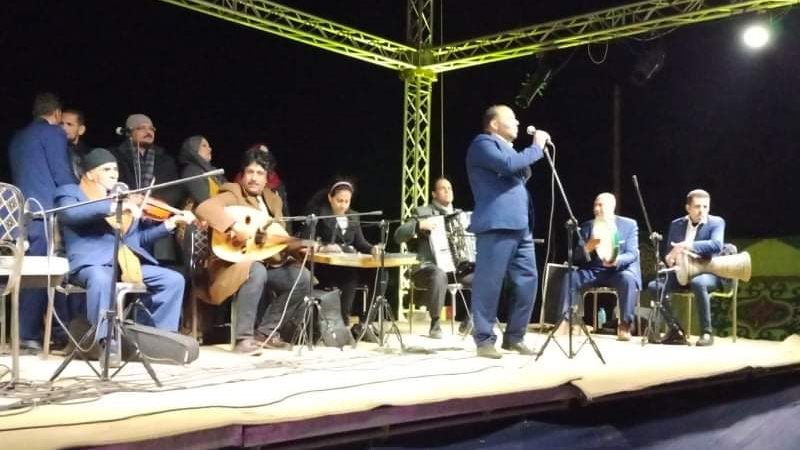 القوافل الثقافية المتنقلة